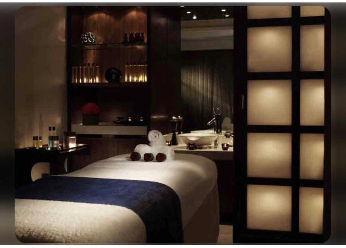 Spacious King Room With Private Entrance - Near Emirates And Camden And King'S Cross - 5 Min To Tube Финчли Экстерьер фото